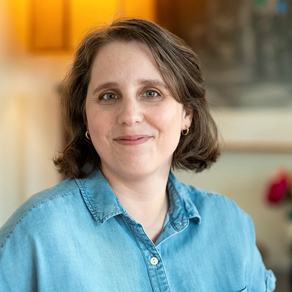 Nora Bright